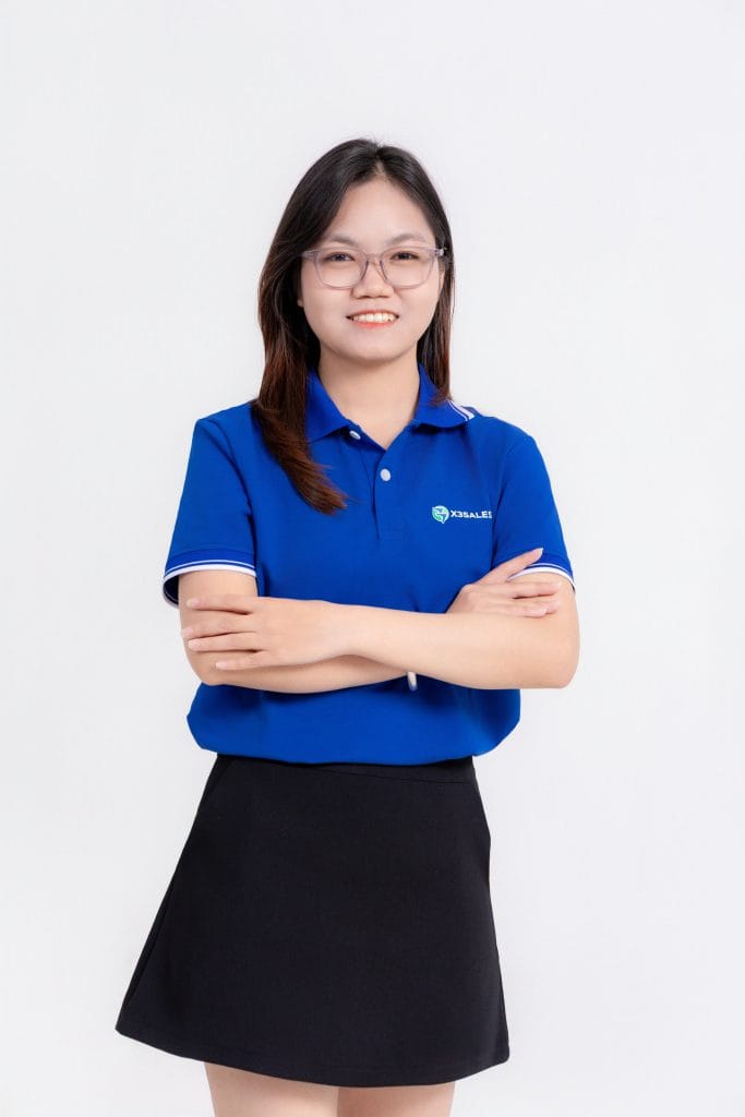 Đội ngũ nhân sự